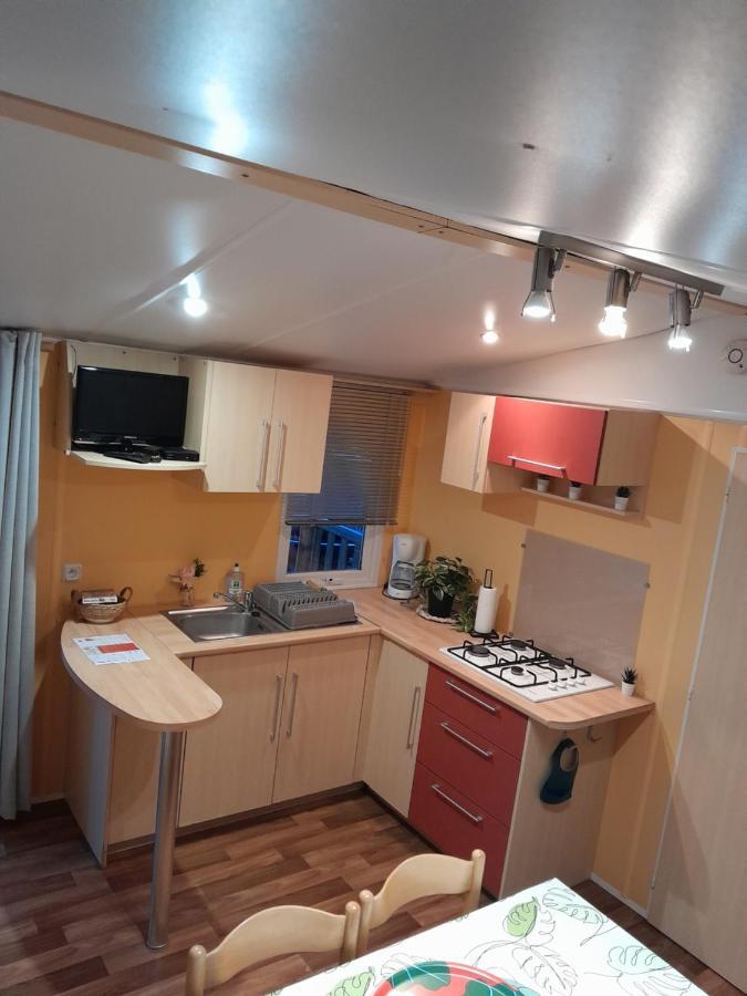 Location Mobil-Home Le Parc Des Roches Saint-Chéron Eksteriør billede